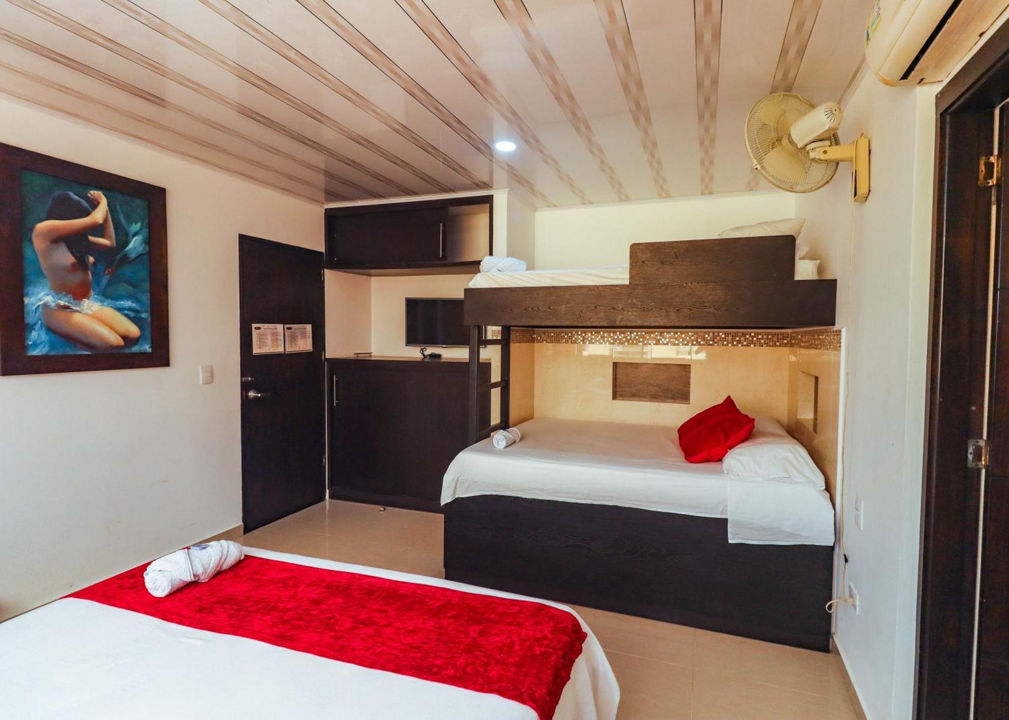Hotel California Air Carepa Quarto foto